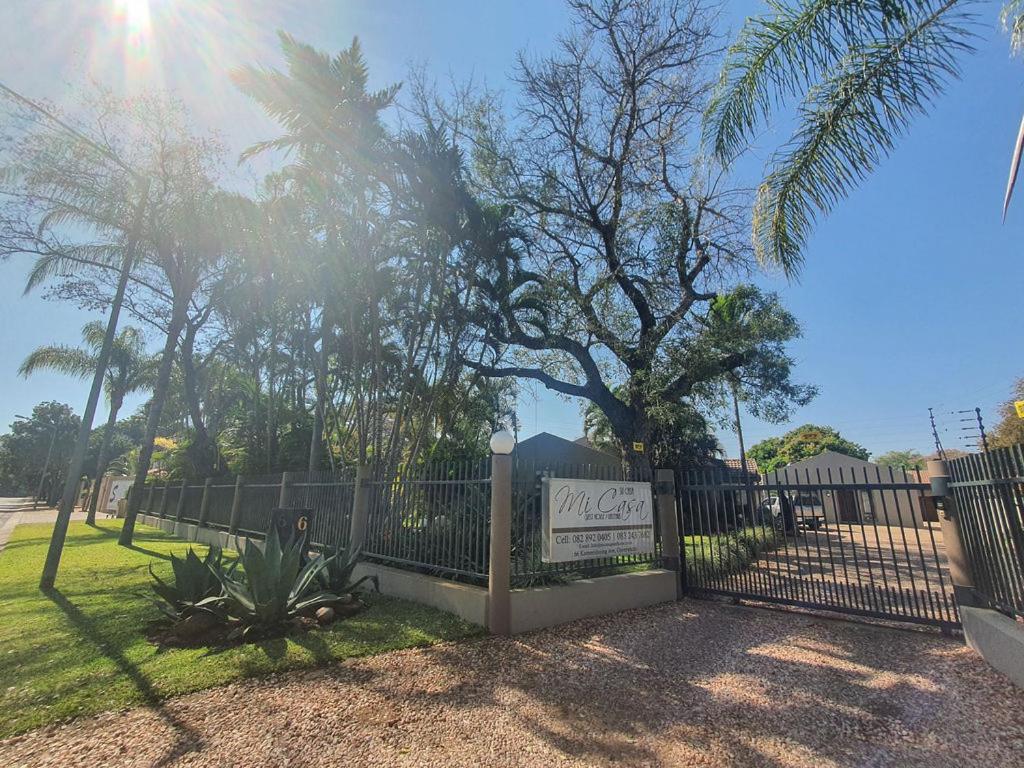 Micasa Sucasa Guesthouse Lephalale エクステリア 写真