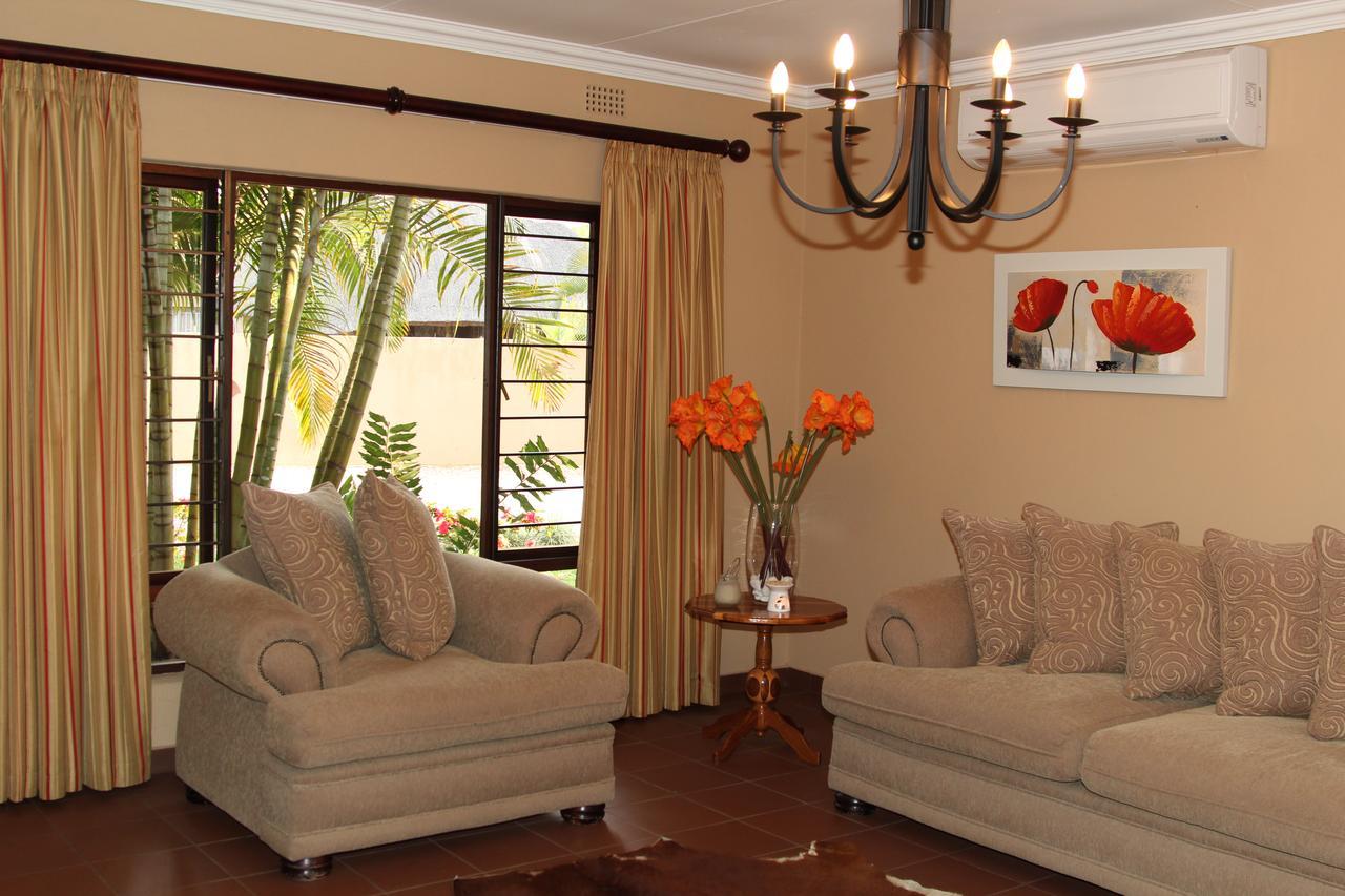 Micasa Sucasa Guesthouse Lephalale エクステリア 写真
