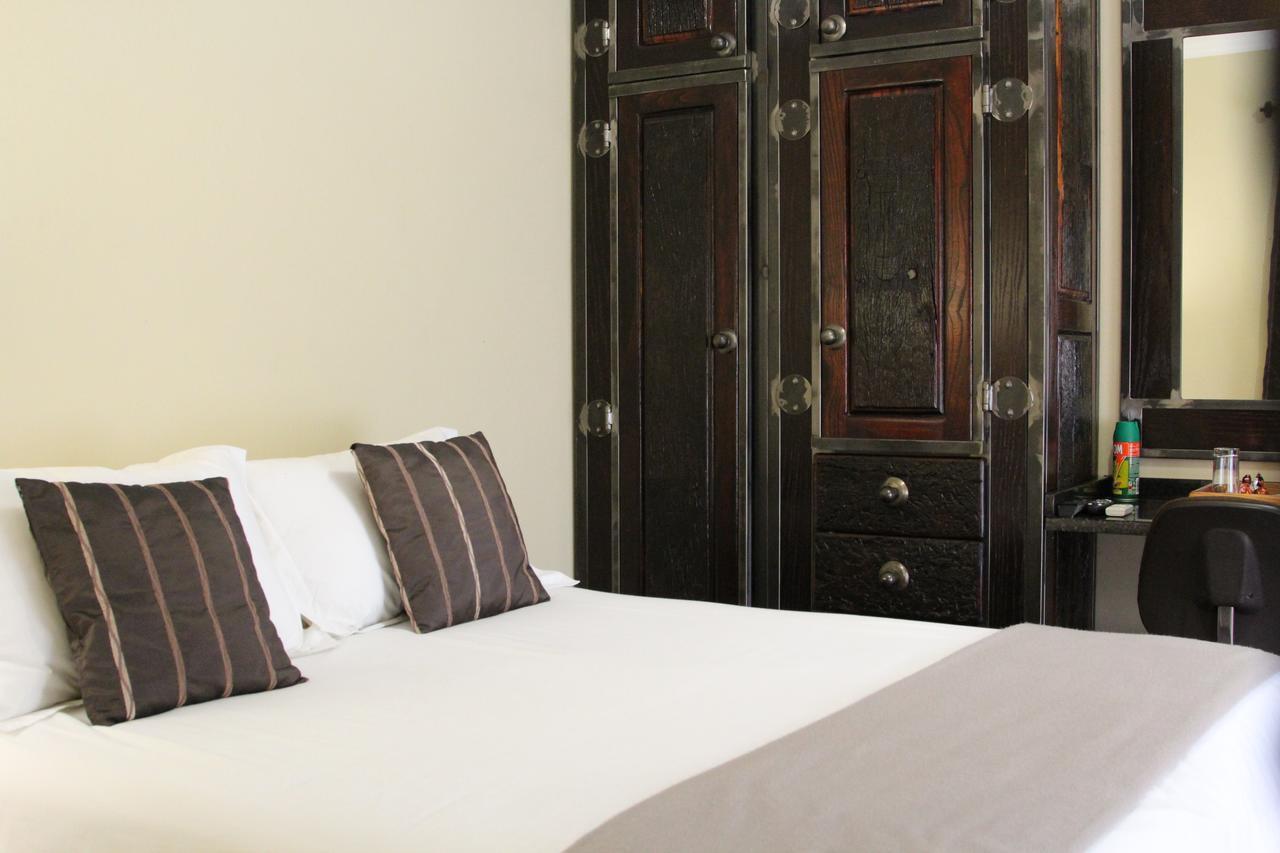 Micasa Sucasa Guesthouse Lephalale エクステリア 写真