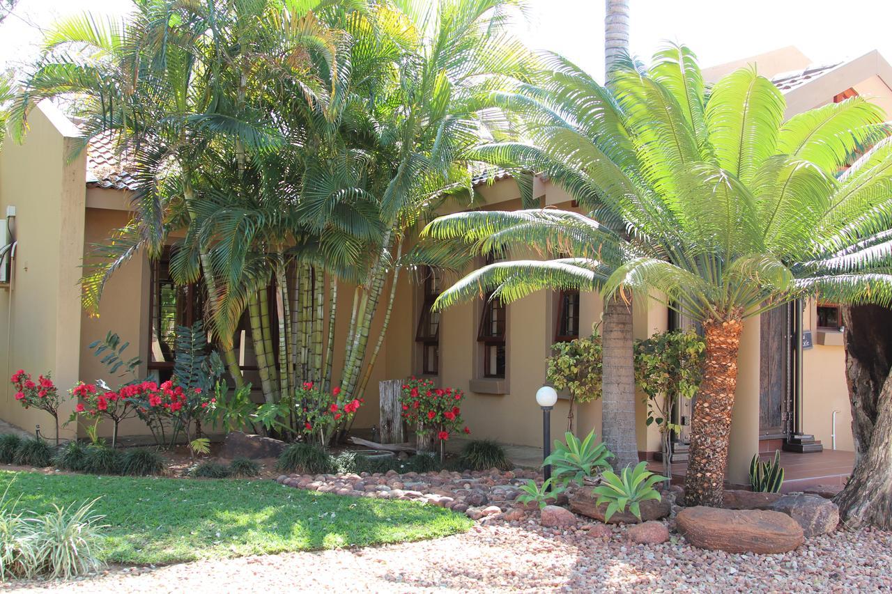 Micasa Sucasa Guesthouse Lephalale エクステリア 写真