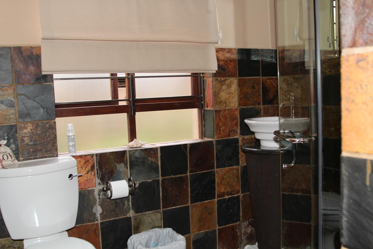 Micasa Sucasa Guesthouse Lephalale エクステリア 写真